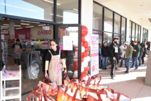 2023.03.04 생활용품점 다이소, 아리조나 주 첫 매장 오픈행사