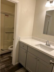 룸메이트-여자분 (ASU, MCC, H Mart, Asiana Market Less than 10 minutes, Freeway 101 2분)