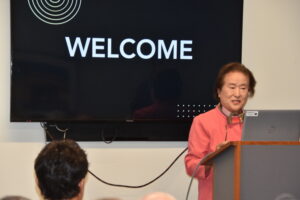 2025.11.01 노벨문학상 수상 한강 작가 작품소개 및 축하이벤트