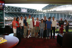 06.16 피터리 박사 시구 및 한인들과 만남